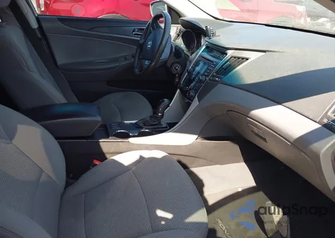 2013 Hyundai Sonata Gls z USA, uszkodzony, nr VIN 5NPEB4AC5DH805145